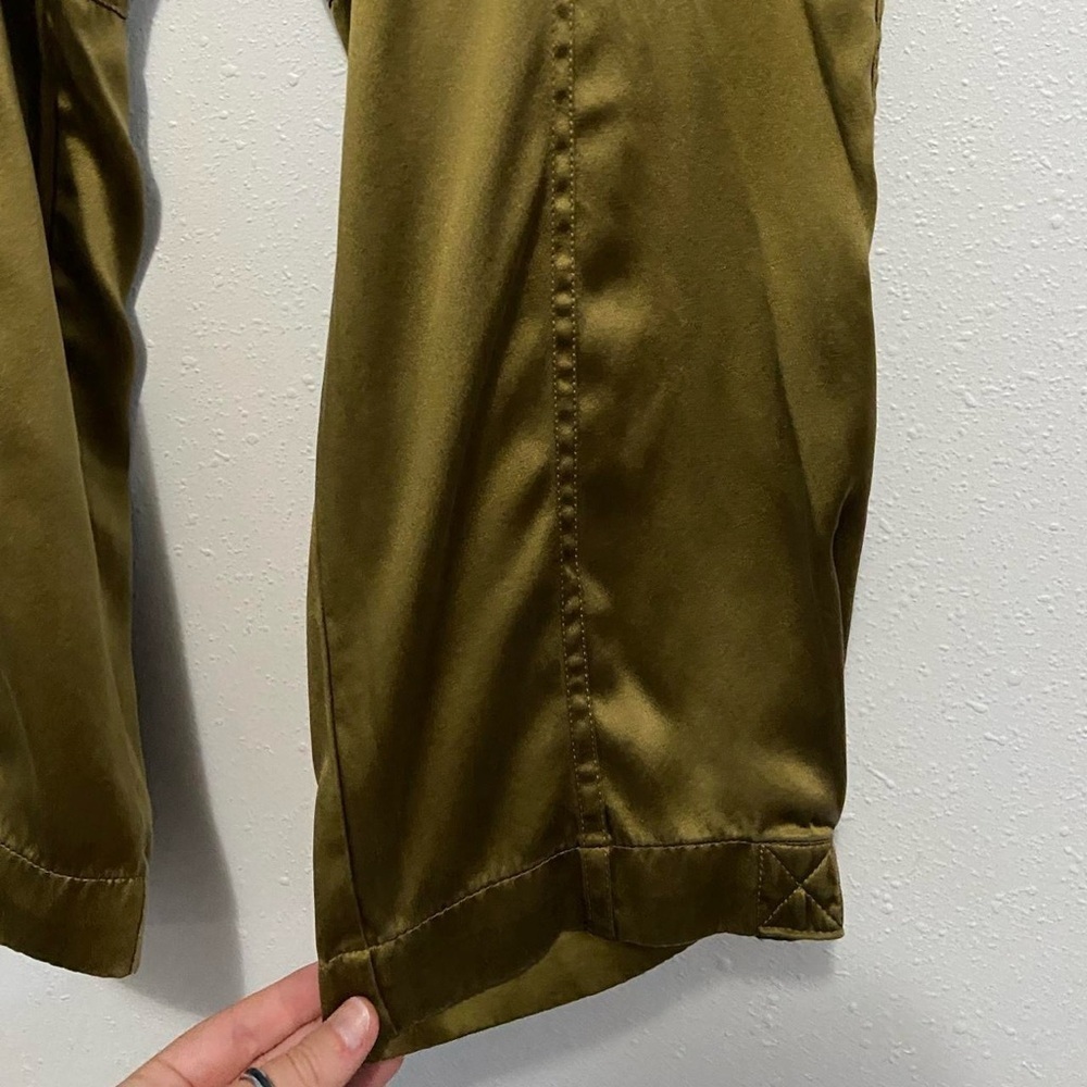 Banana Republic Women's Allure Silk Cargo Pants Dark Olive Green - Picture 4 of 7